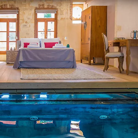 Residenza Vranas Boutique Hotel 3*